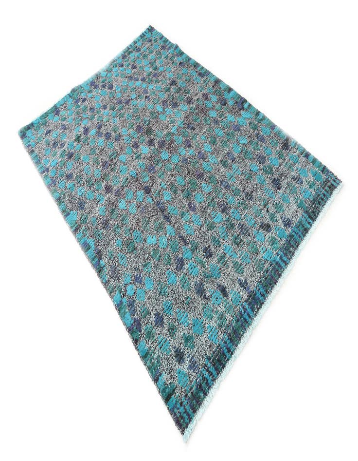 Detail image of  4' 2 x 5' 11  Hand Knotted Darya Wool Rug