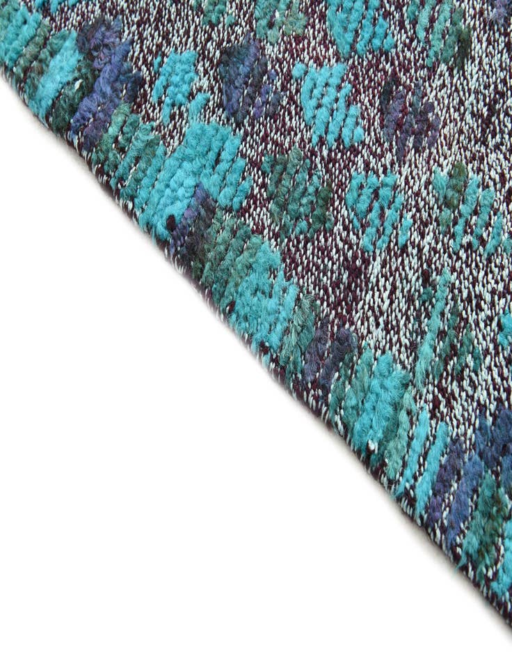 Detail image of  4' 2 x 5' 11  Hand Knotted Darya Wool Rug