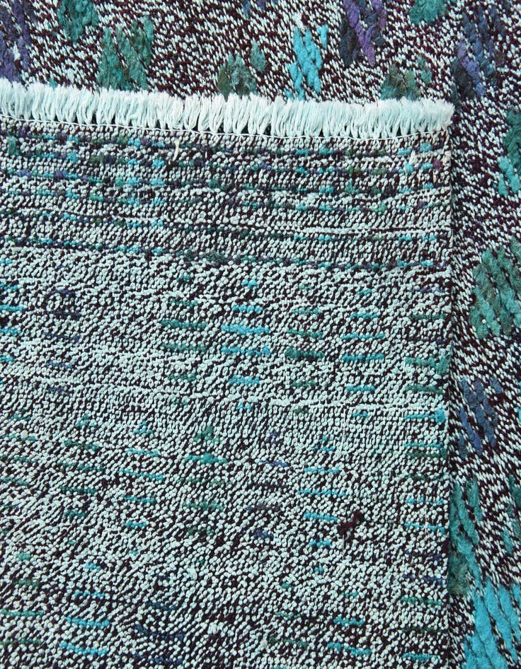 Detail image of  4' 2 x 5' 11  Hand Knotted Darya Wool Rug