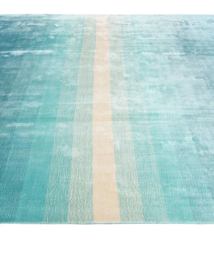 Detail image of  6' 7 x 9' 9  Hand Knotted Darya Wool Rug