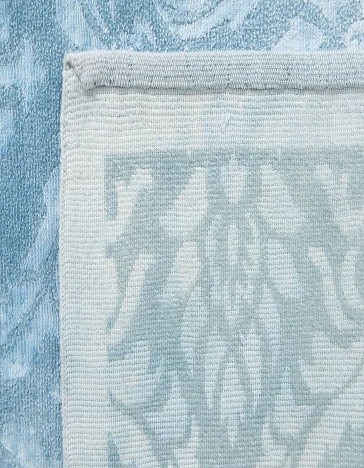 Detail image of  6' 9 x 9' 5  Hand Knotted Darya Wool Rug