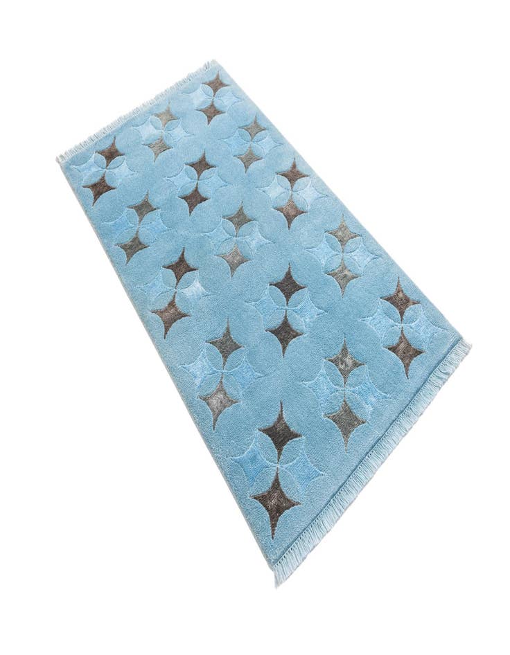 Detail image of  2' 10 x 4' 11  Hand Knotted Darya Wool Rug