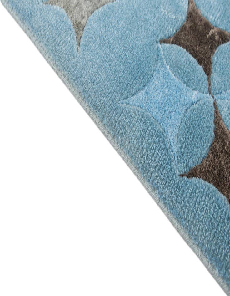 Detail image of  2' 10 x 4' 11  Hand Knotted Darya Wool Rug