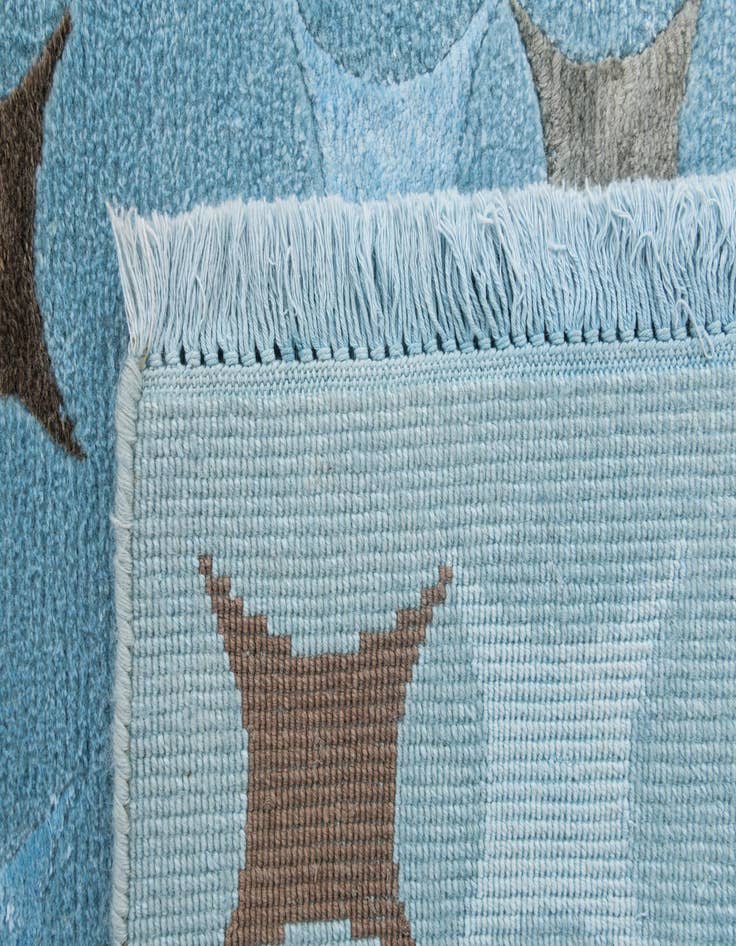 Detail image of  2' 10 x 4' 11  Hand Knotted Darya Wool Rug