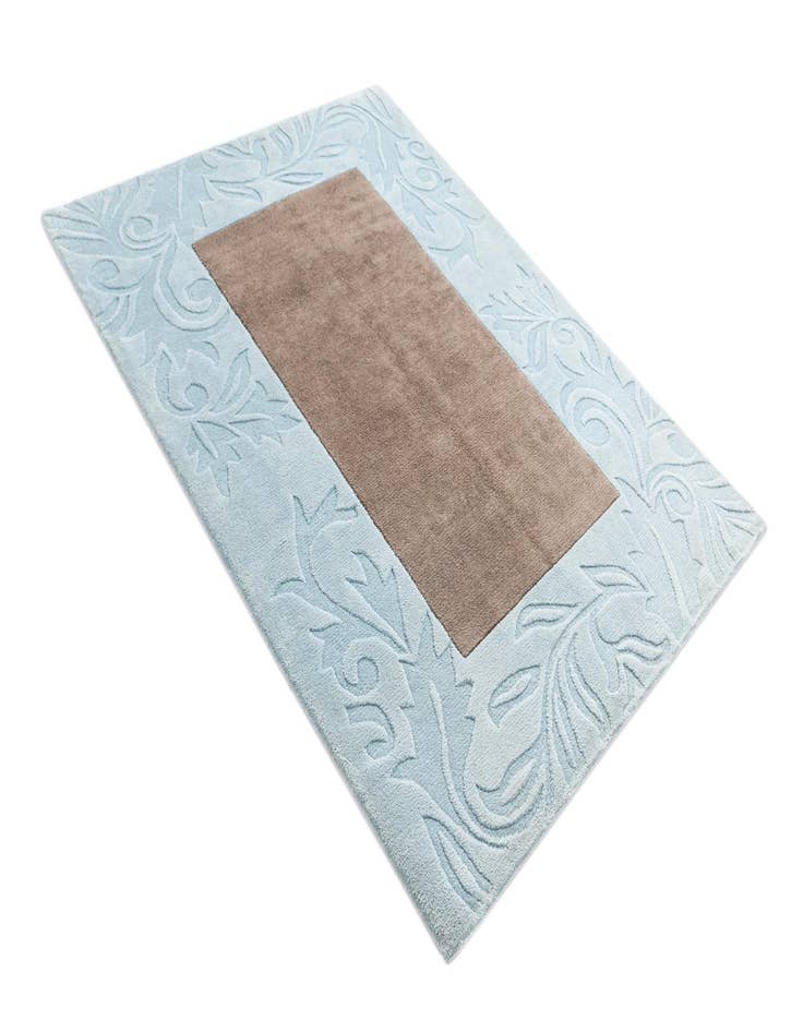 Detail image of  4' x 5' 10 Darya Rug