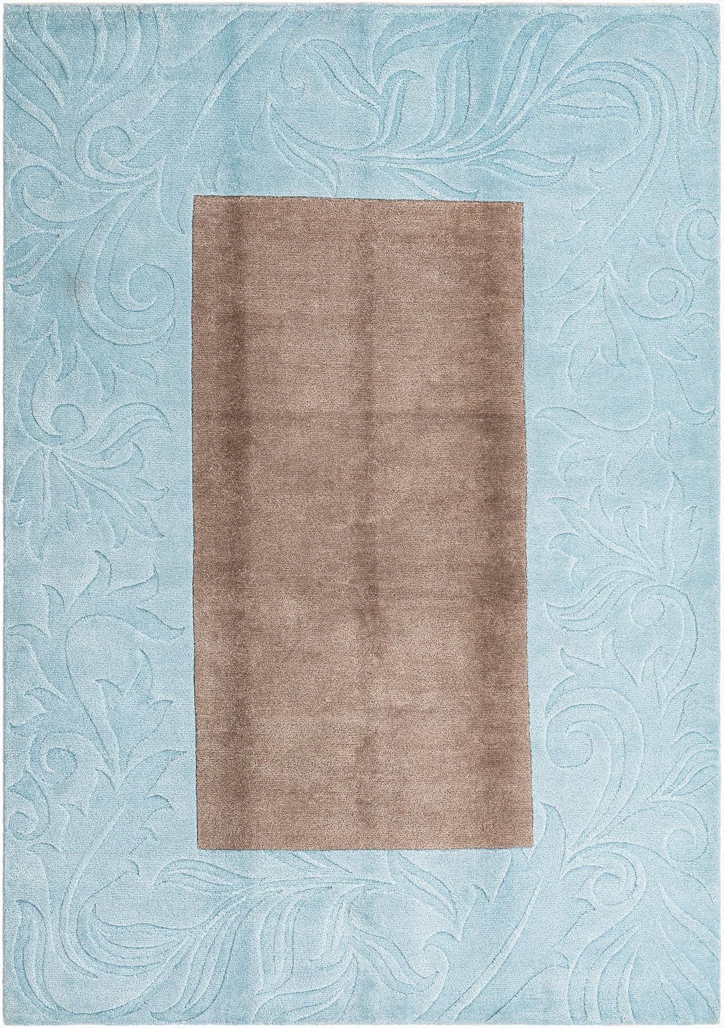  5' 9 x 9' Darya Rug