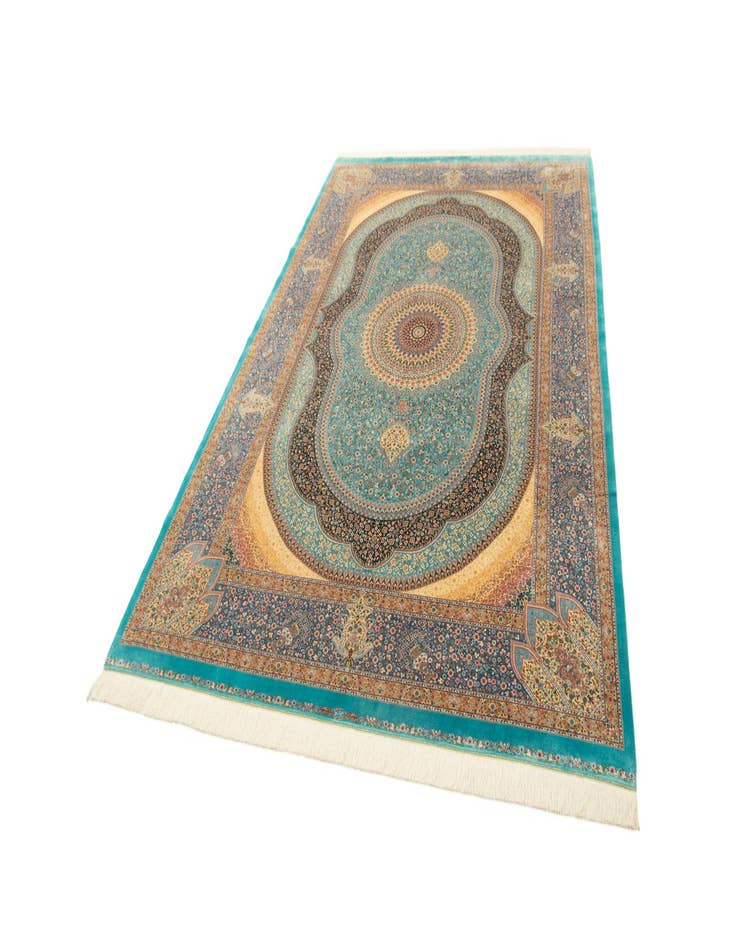 Detail image of  6' 6 x 9' 8 Ghom Design Rug