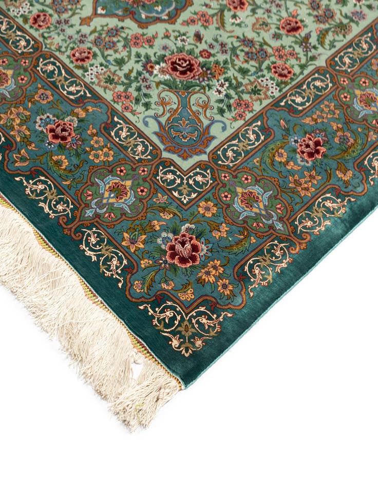 Detail image of  4' 1 x 6' 1 Ghom Silk Rug