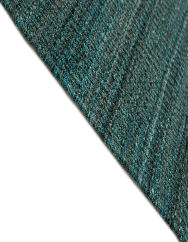 Detail image of  6' 8 x 9' 4  Hand Woven Kilim Modern Wool Rug