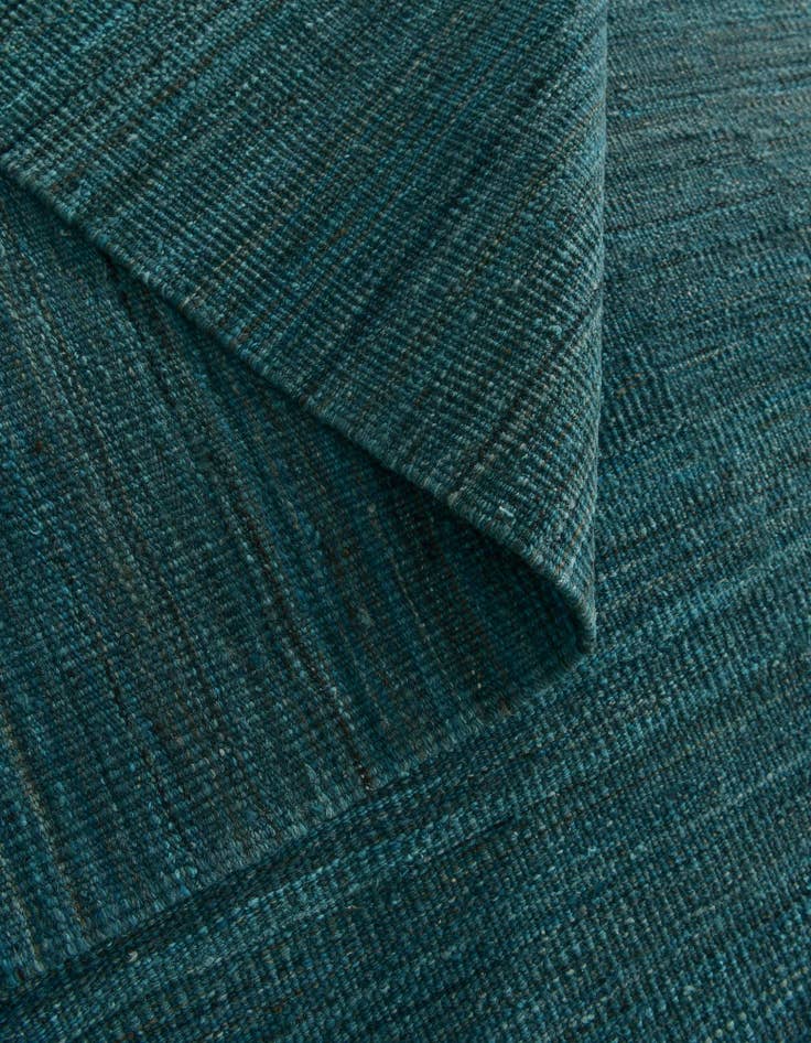 Detail image of  6' 9 x 9' 6  Hand Woven Kilim Modern Wool Rug