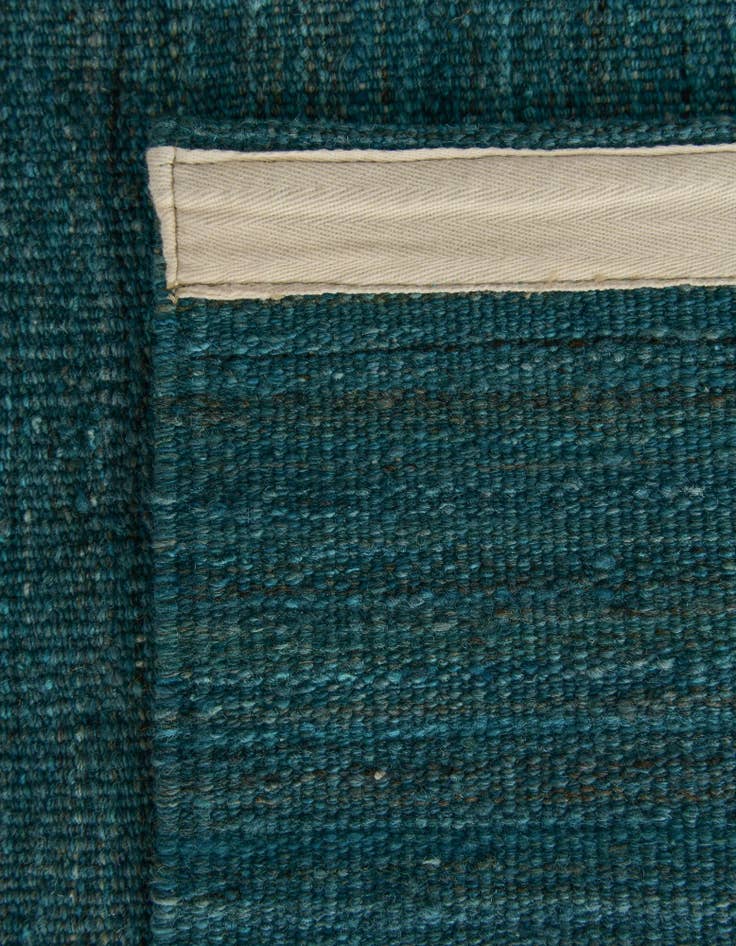 Detail image of  6' 9 x 9' 6  Hand Woven Kilim Modern Wool Rug