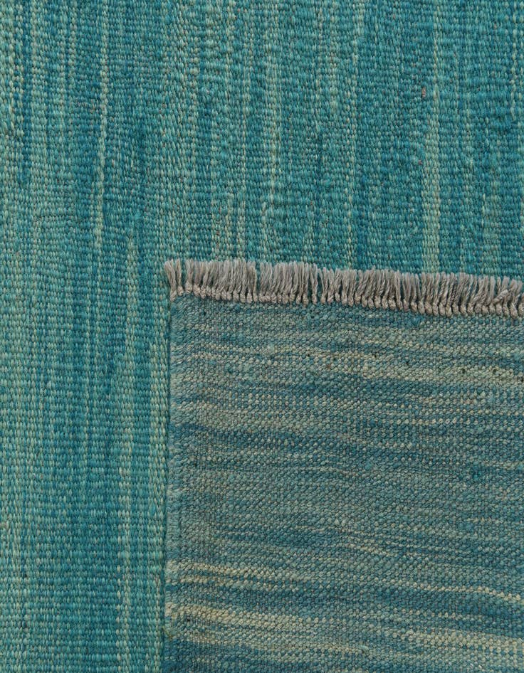 Detail image of  5' 4 x 8'  Hand Woven Kilim Modern Wool Rug