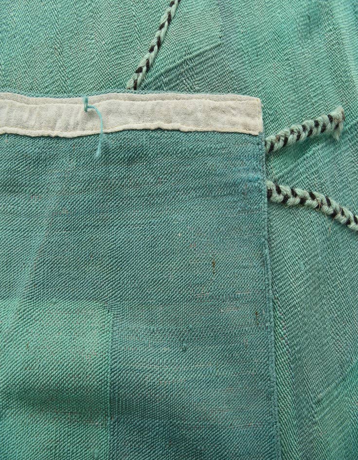 Detail image of  7' 11 x 10' 11  Hand Woven Kilim Modern Wool Rug