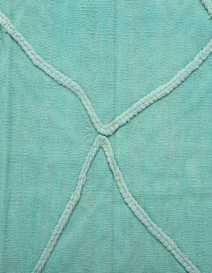 Detail image of  3' 6 x 4' 9  Hand Woven Kilim Modern Wool Rug