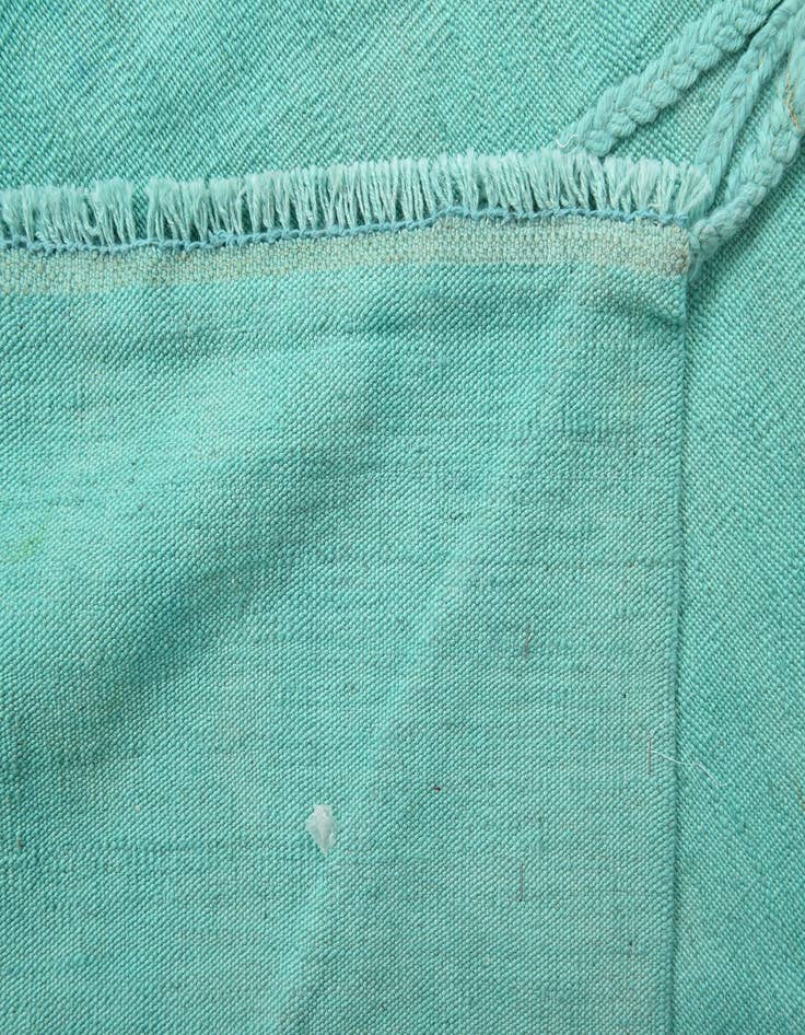 Detail image of  5' 2 x 6' 7  Hand Woven Kilim Modern Wool Rug