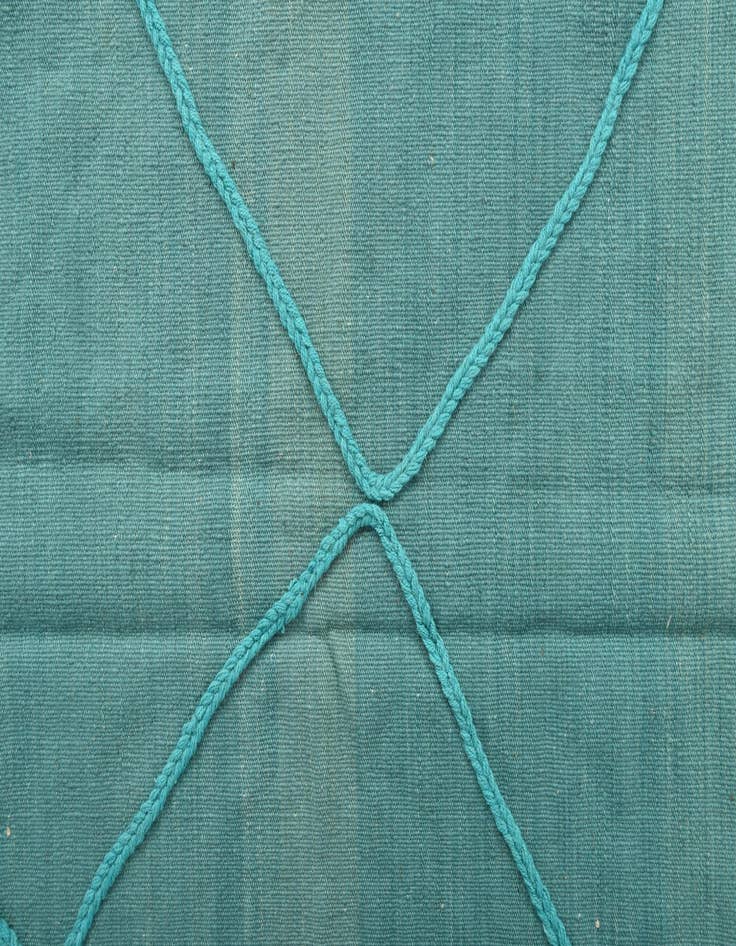 Detail image of  6' 9 x 9' 11  Hand Woven Kilim Modern Wool Rug