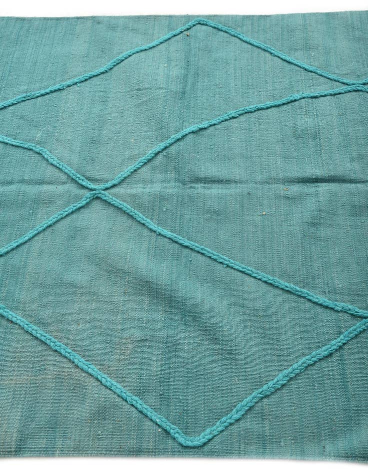 Detail image of  4' 2 x 5' 9  Hand Woven Kilim Modern Wool Rug