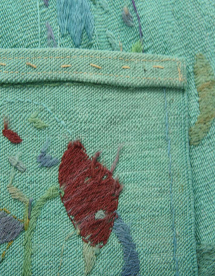 Detail image of  6' 7 x 9' 2  Hand Woven Kilim Suzani Wool Rug