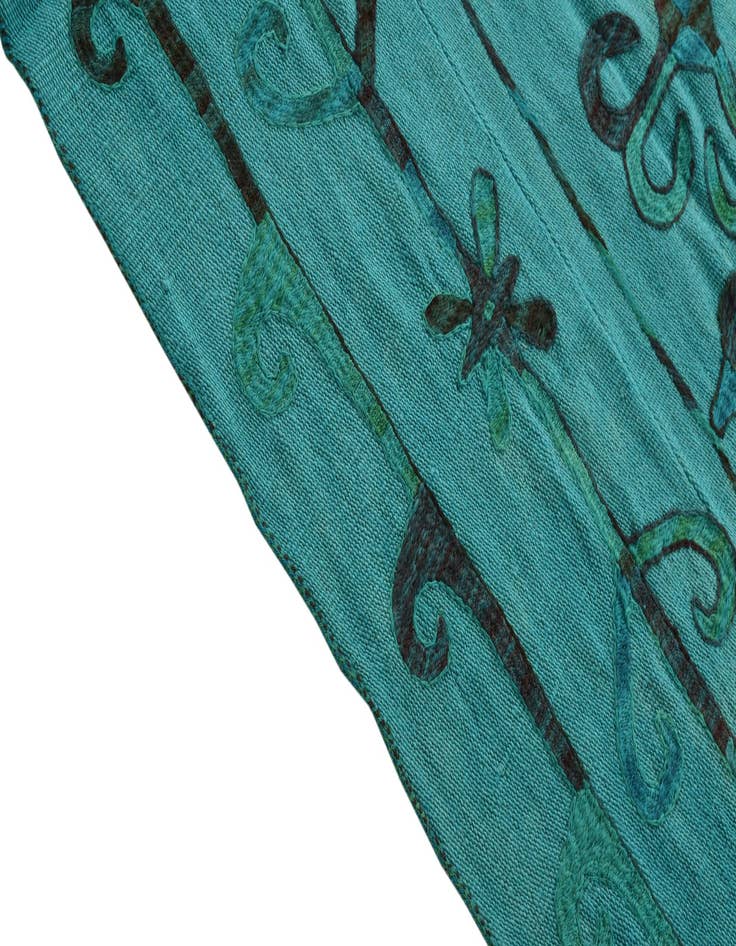 Detail image of  6' 9 x 8' 11  Hand Woven Kilim Suzani Wool Rug