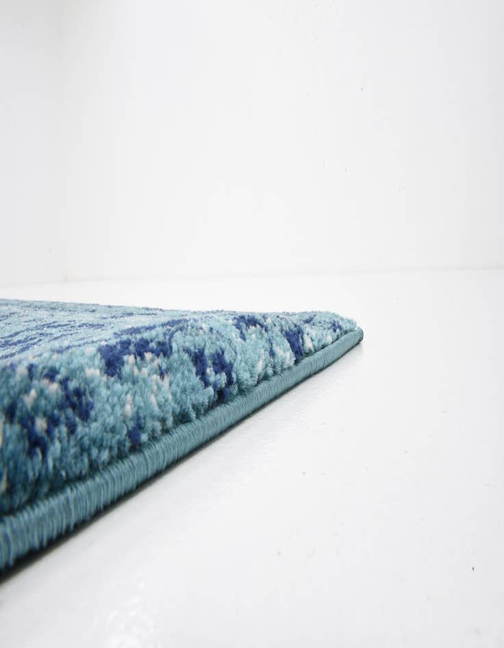 Detail image of  8' x 10' Legacy Rug