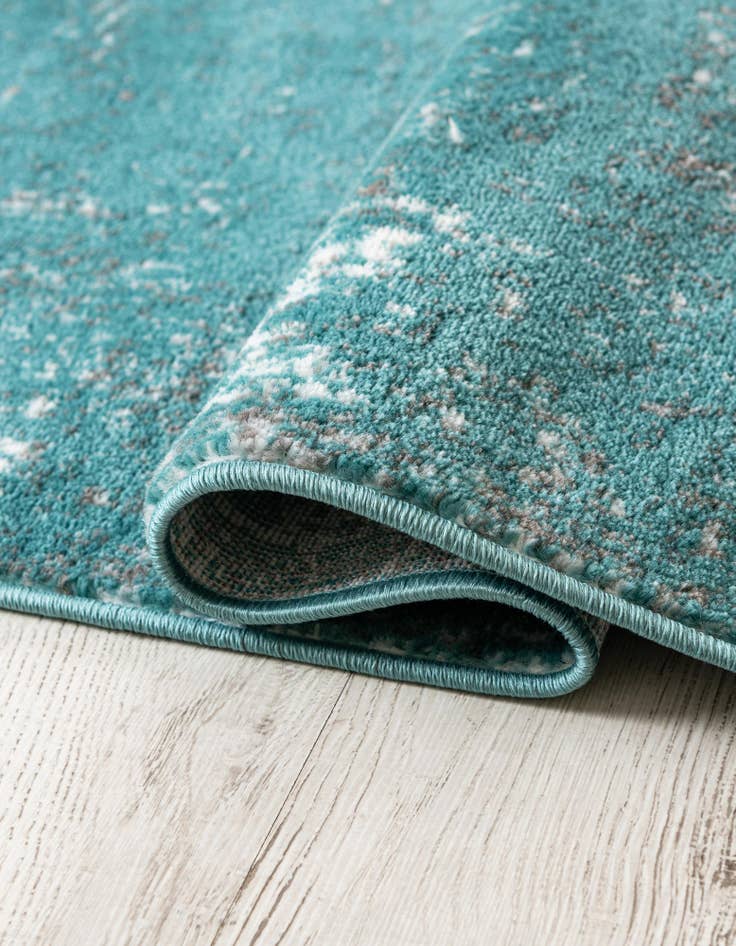 Detail image of  7' 10 x 10' Monte Carlo Rug With Pad Bundle