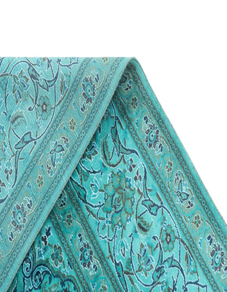 Detail image of  9' 3 x 12' 9 Nain Rug