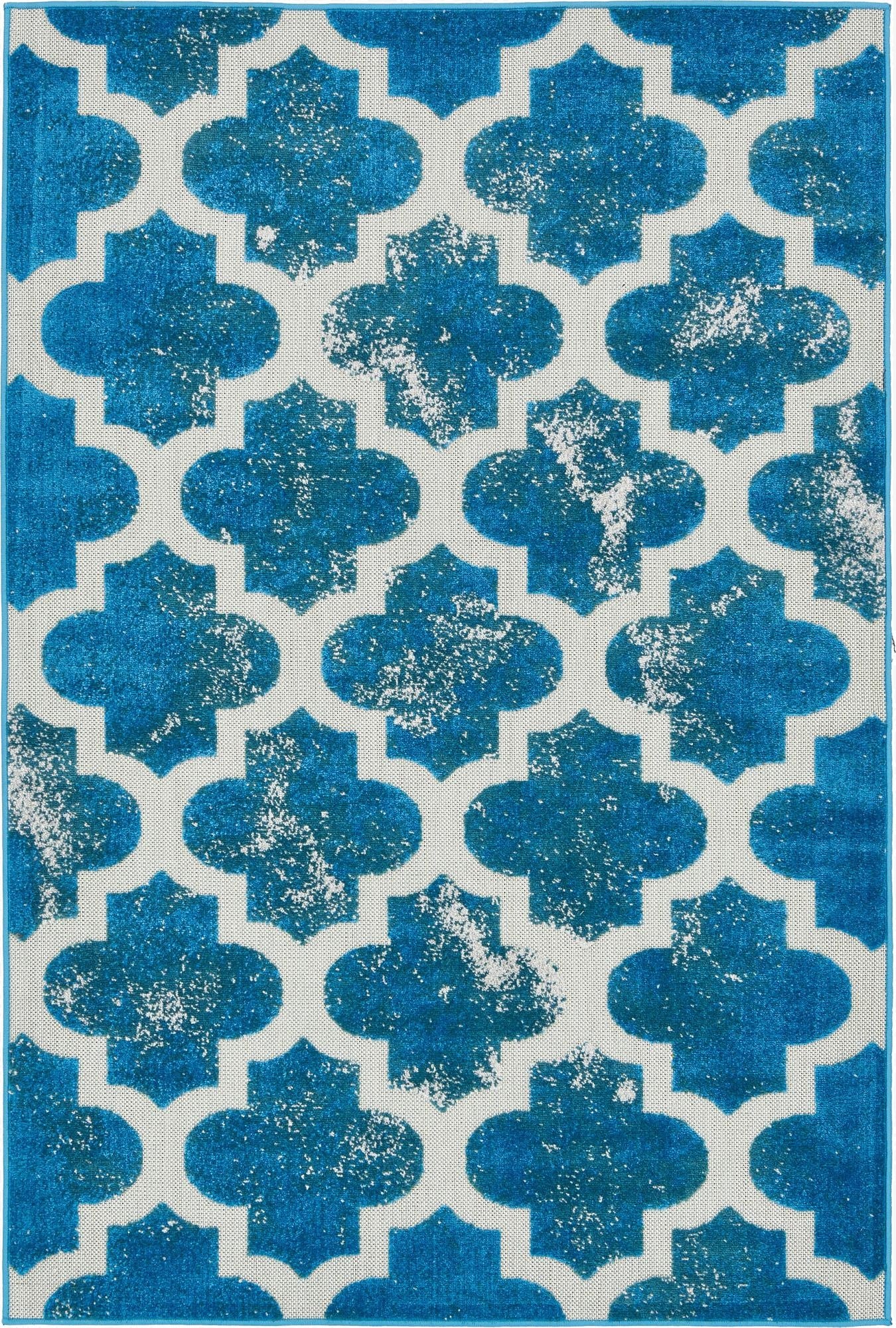  4' x 6'  Washable Lattice Indoor / Outdoor Rug