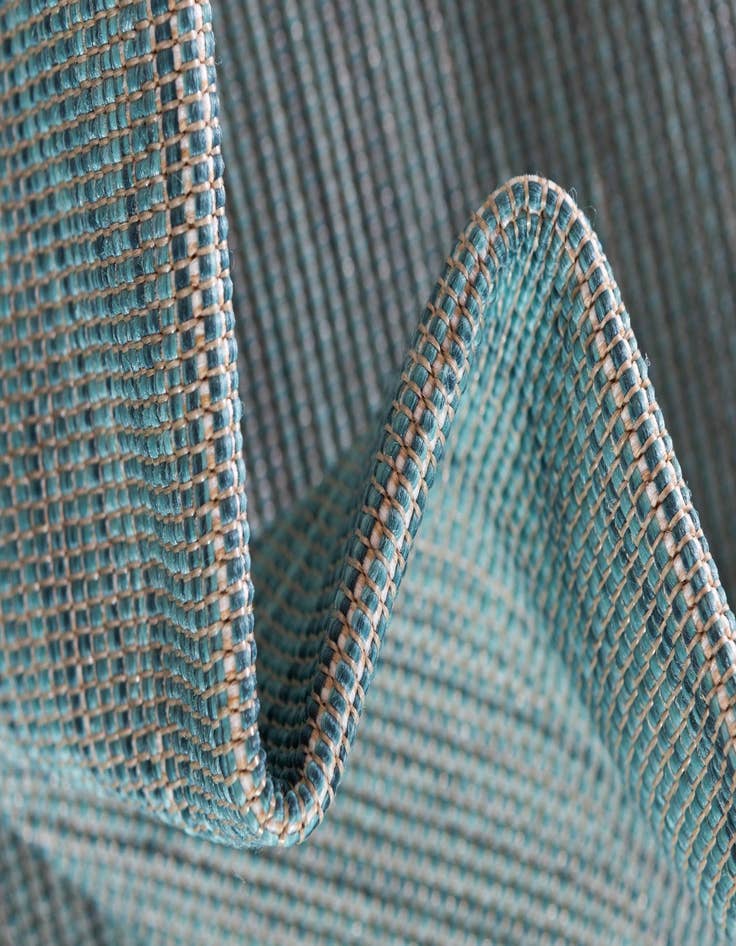 Detail image of  6' 3 x 9'  Washable Solid Indoor / Outdoor Rug