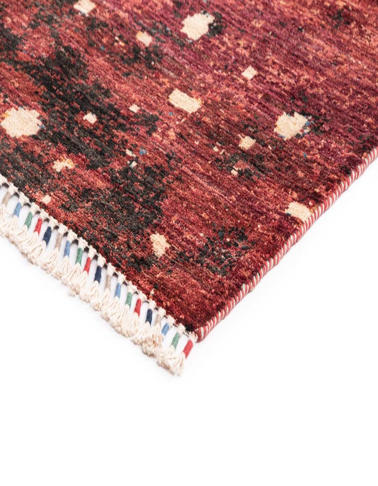 Detail image of  7' 11 x 9' 6 Rubin Wool Rug