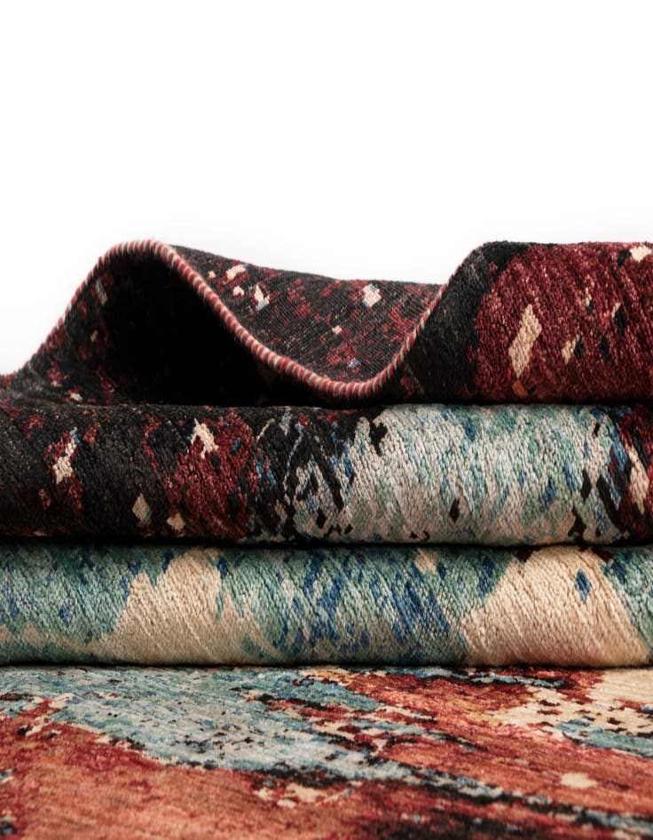 Detail image of  7' 11 x 9' 6 Rubin Wool Rug