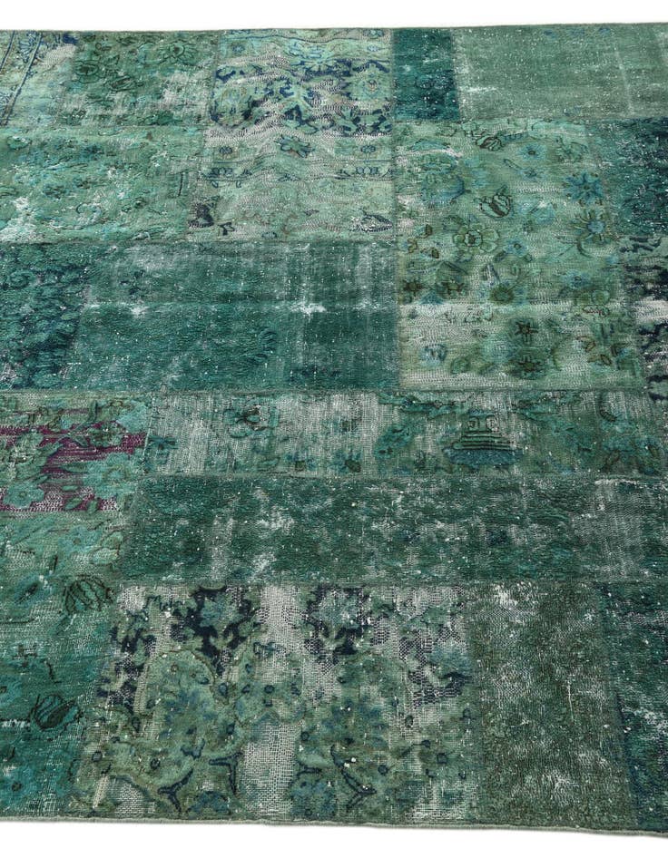 Detail image of  5' 7 x 8'  Hand Knotted Ultra Vintage Persian Wool Rug