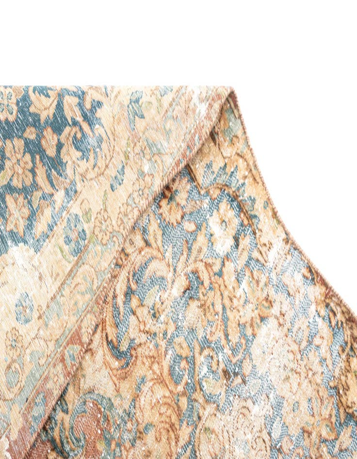 Detail image of  9' 2 x 12' Vintage Royal Wool Rug