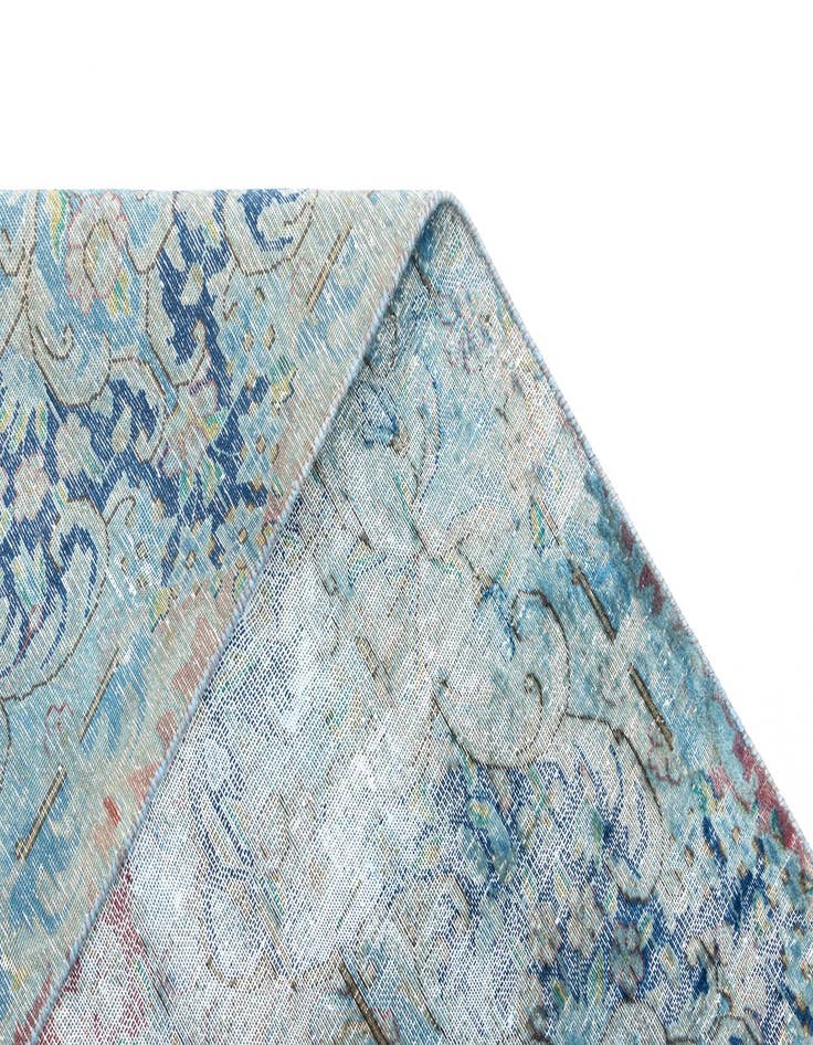 Detail image of  9' 6 x 13' Vintage Royal Wool Rug