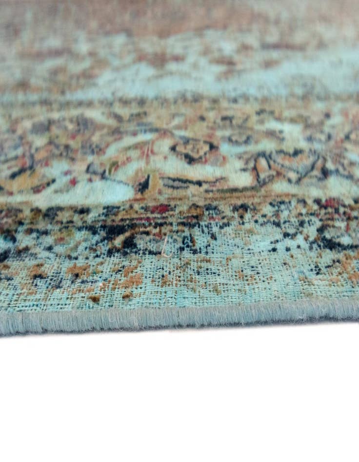 Detail image of  9' 9 x 13' 4 Vintage Royal Wool Rug