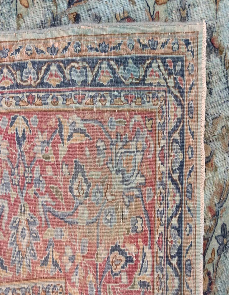 Detail image of  9' 9 x 13' 4 Vintage Royal Wool Rug