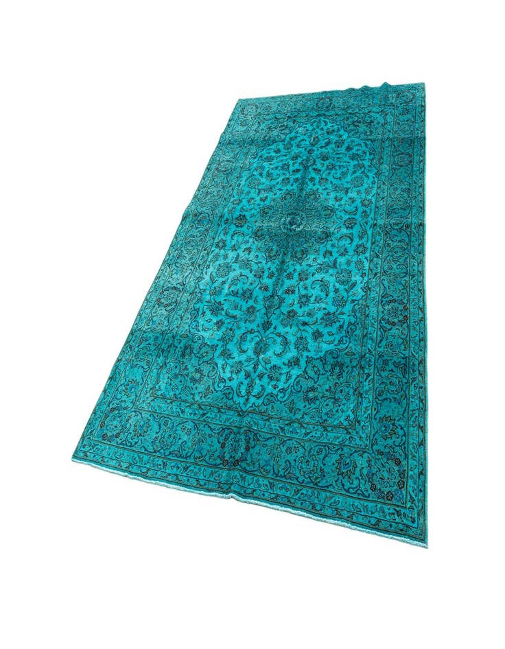 Detail image of  6' 6 x 9' 7 Vintage Royal Rug