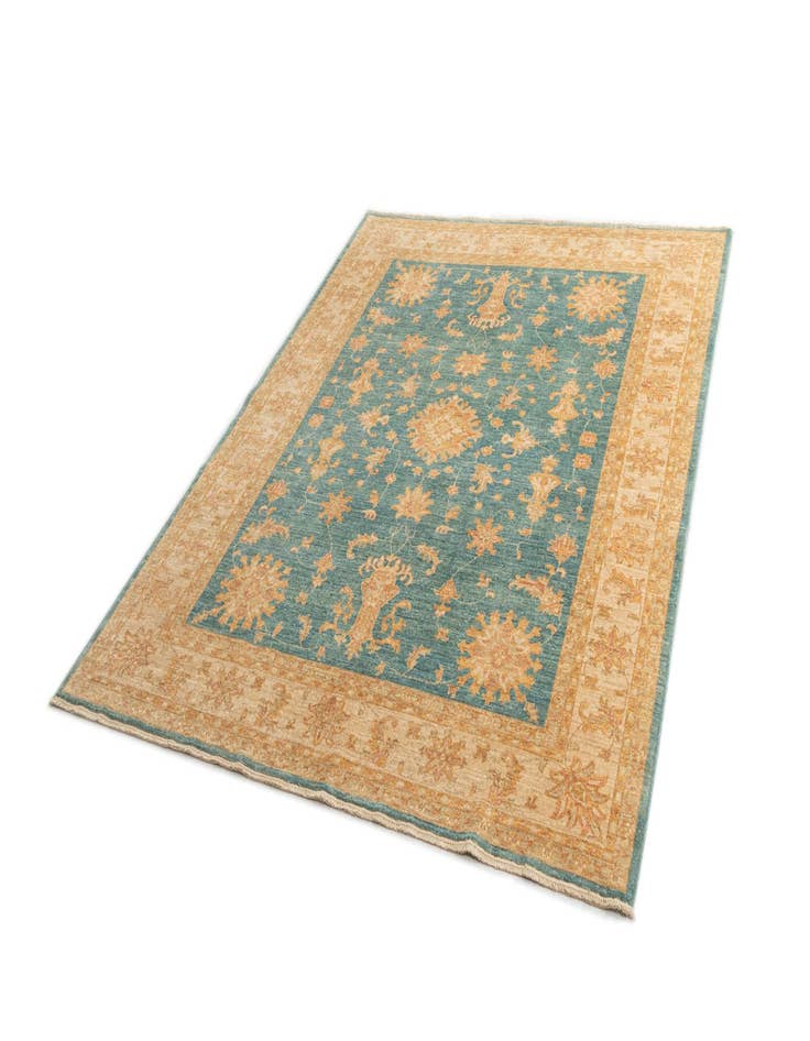 Detail image of  6' 7 x 8' 2 Ziegler Wool Rug