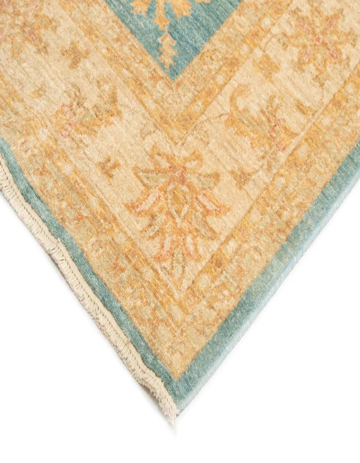 Detail image of  6' 7 x 8' 2 Ziegler Wool Rug