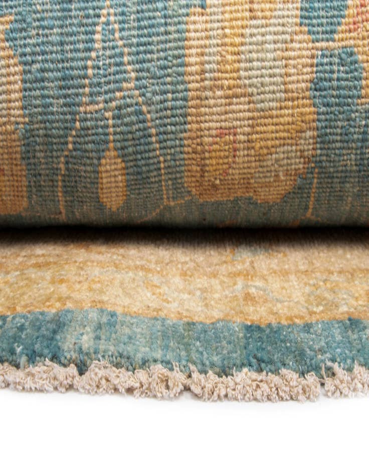 Detail image of  8' 2 x 8' 3 Kaizar Wool Round Rug