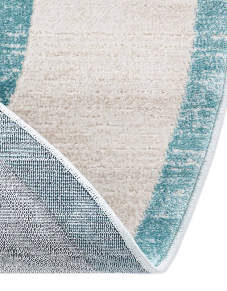 Detail image of Jill Zarin 5' 3 x 5' 3 Uptown Yorkville Round Rug