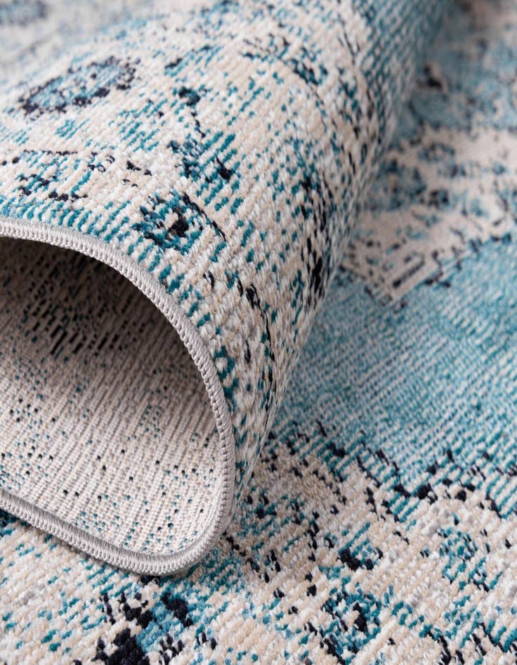 Detail image of  2' 2 x 6' Amulet Runner Rug