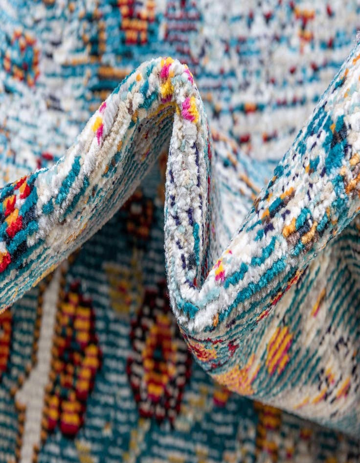 Detail image of  2' 2 x 6' Amulet Runner Rug