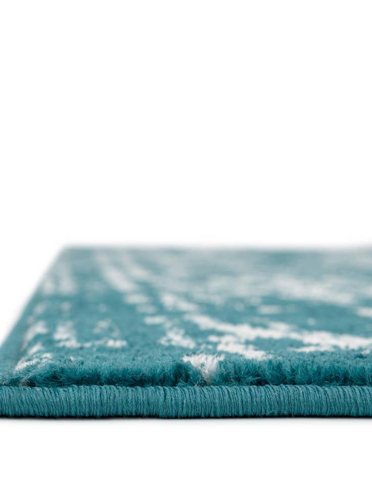 Detail image of  2' 7 x 12' Arlington Runner Rug