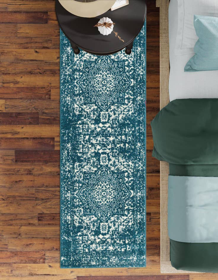 Detail image of  2' 7 x 12' Arlington Runner Rug