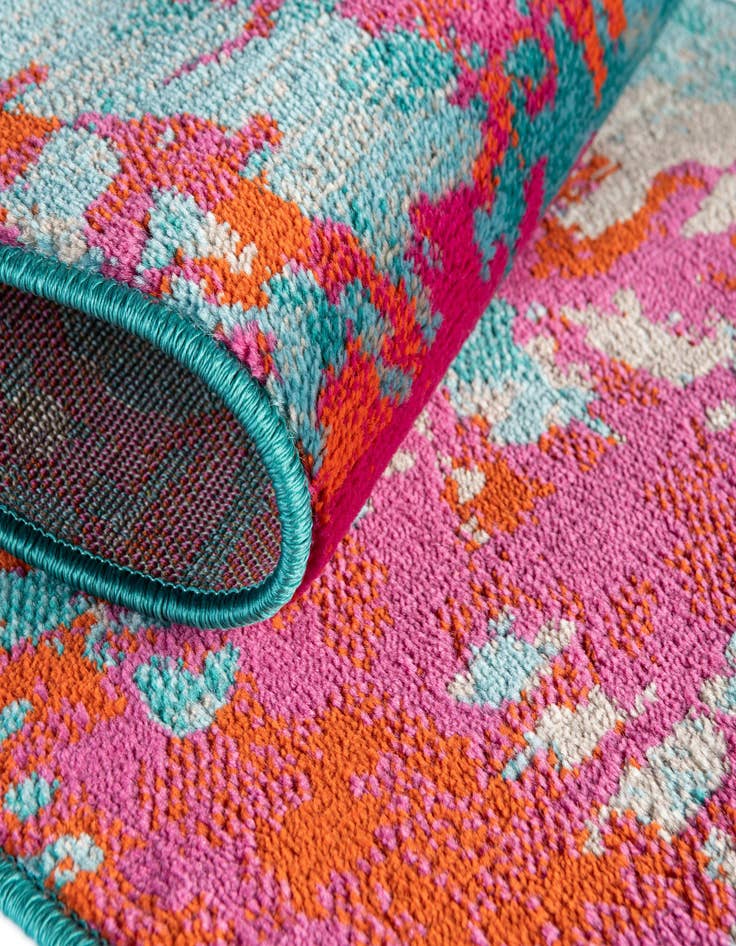 Detail image of  3' x 10' Azalea Runner Rug