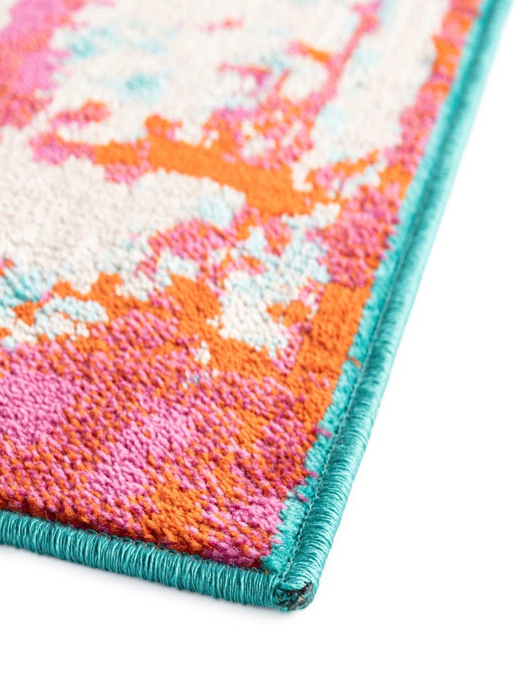 Detail image of  3' x 10' Azalea Runner Rug