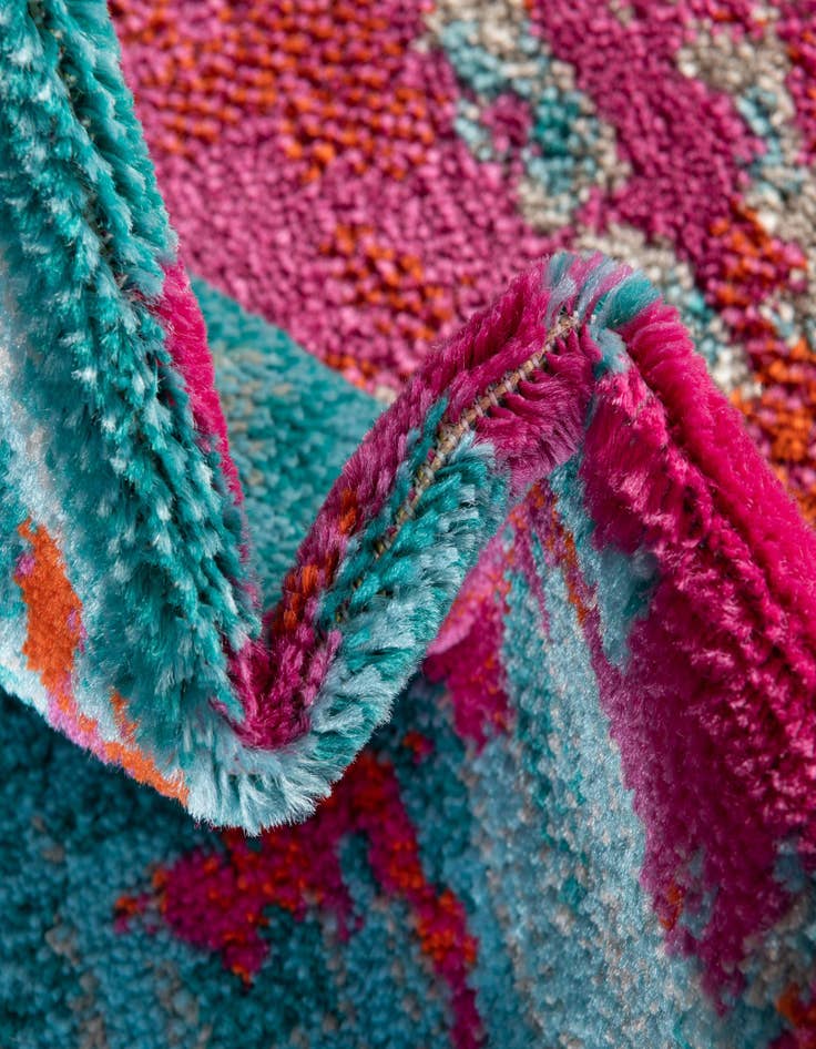 Detail image of  3' x 10' Azalea Runner Rug