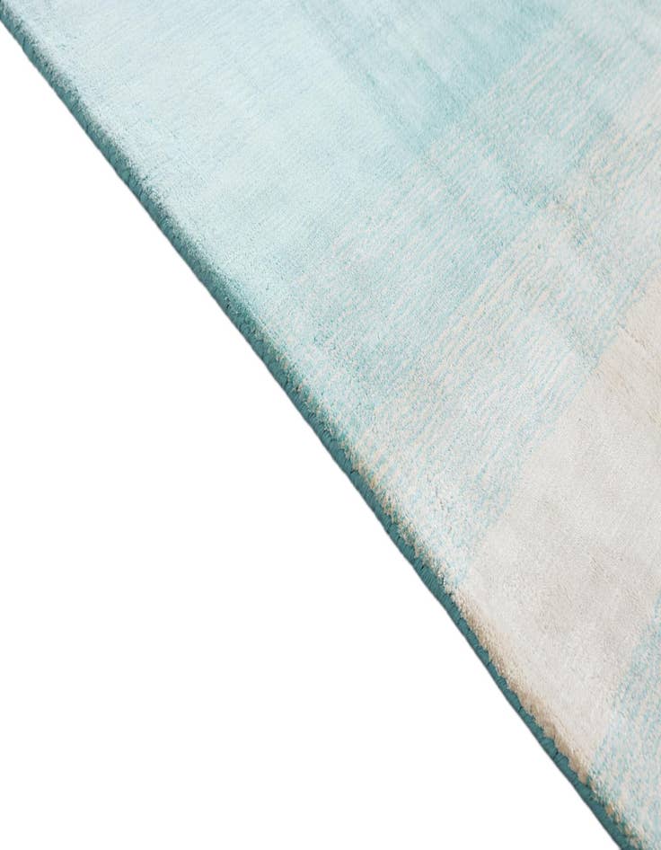 Detail image of  2' 6 x 9' 8  Hand Knotted Darya Wool Runner Rug