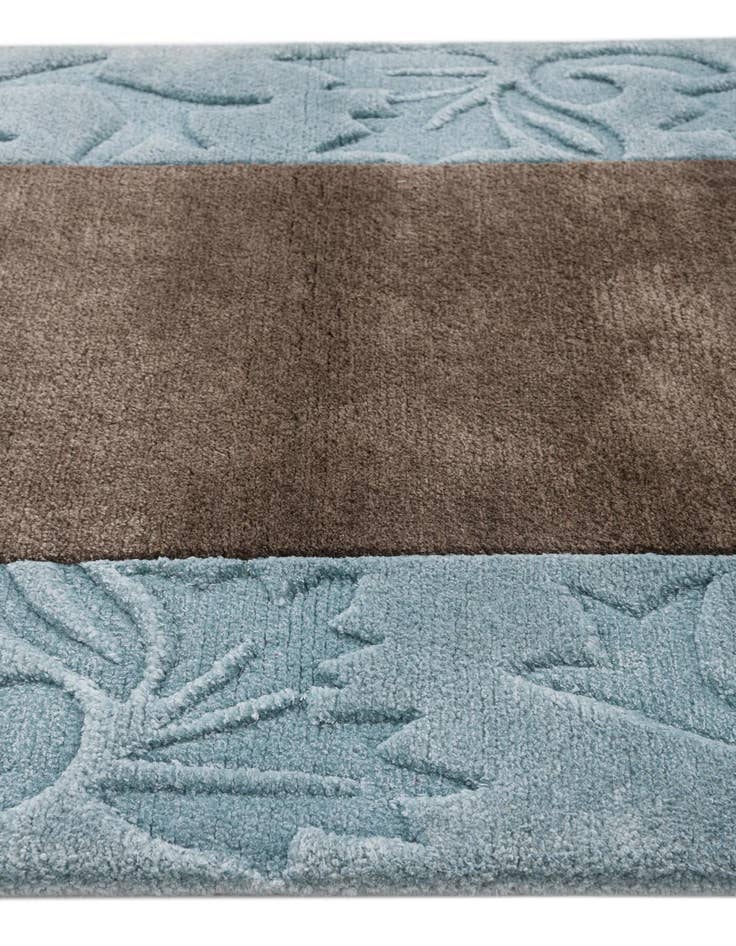 Detail image of  2' 9 x 9' 11  Hand Knotted Darya Wool Runner Rug