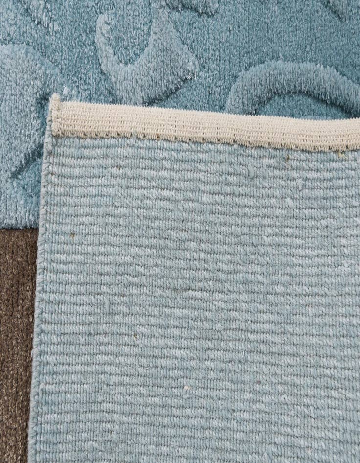 Detail image of  2' 9 x 9' 11  Hand Knotted Darya Wool Runner Rug